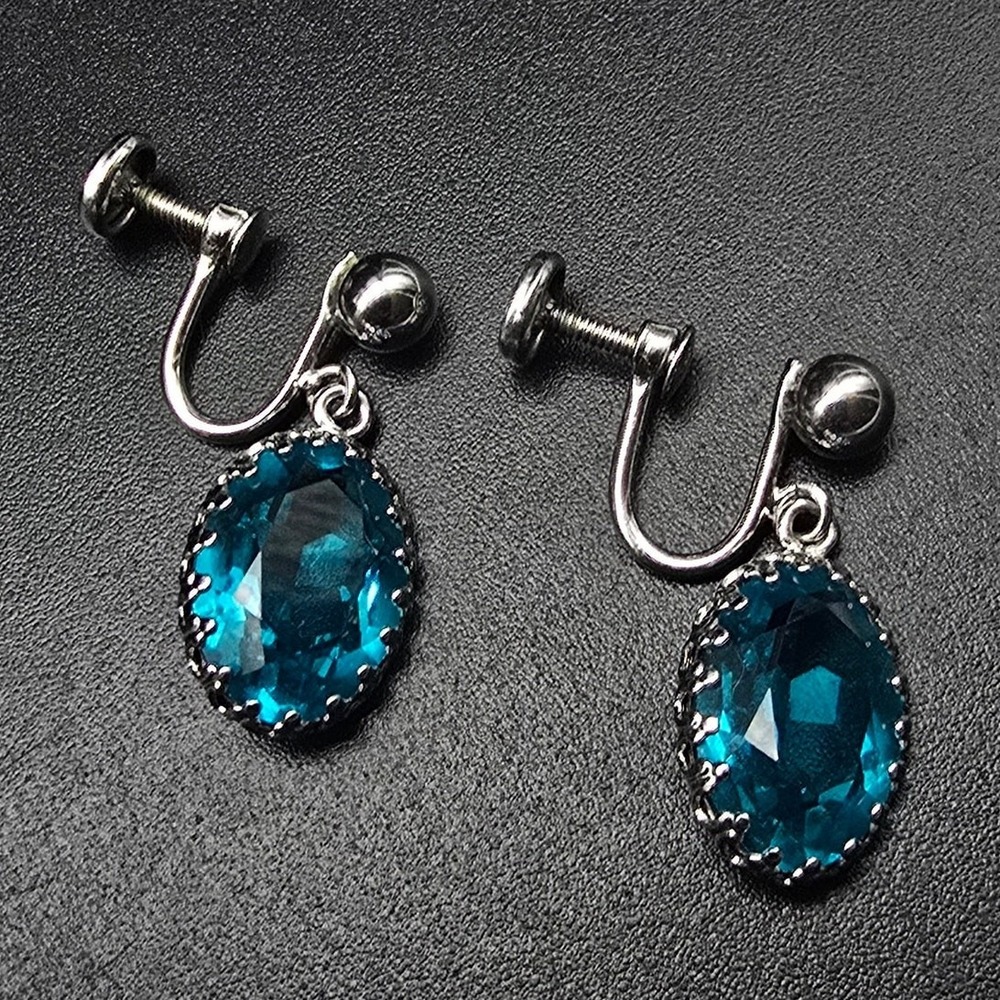 Danecraft Sterling Silver Screwback Earrings Blue Faceted Glass Vintage Jewelry